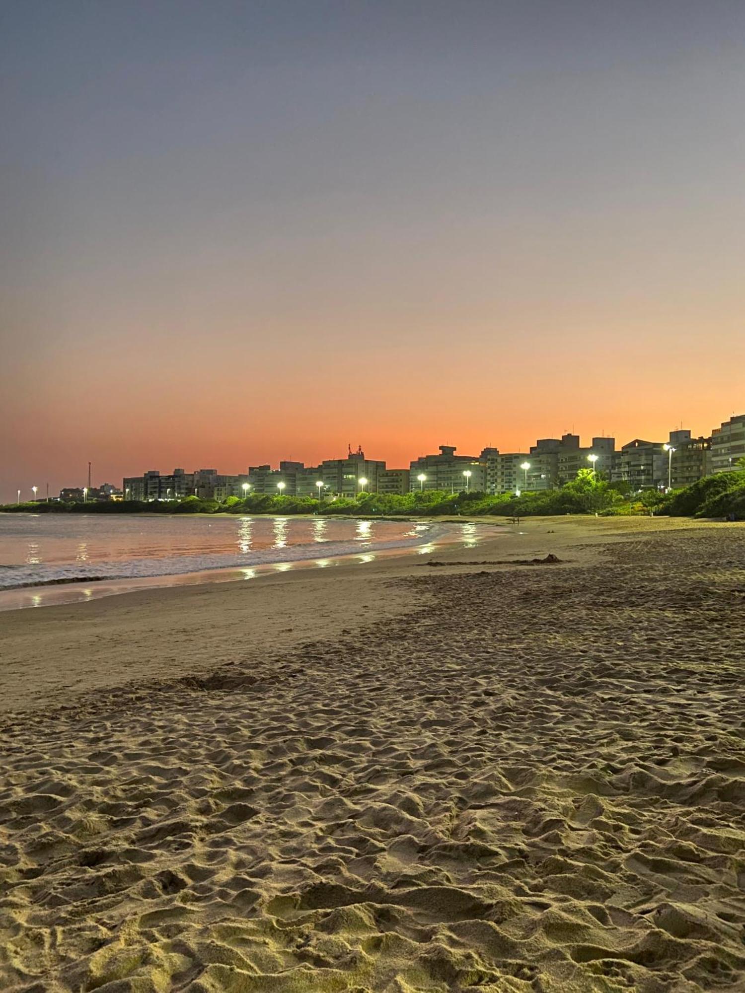 Peracanga Com Vista O Mar *